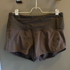 Lululemon mid rise shorts